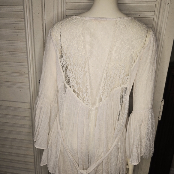 Ryu - Picture 2 of 5